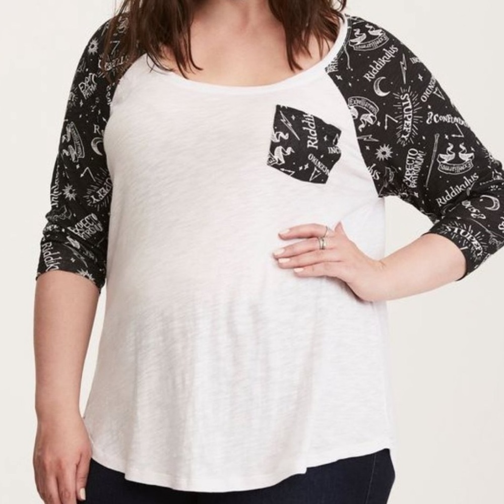 Torrid Harry Potter Dark Arts Raglan Top